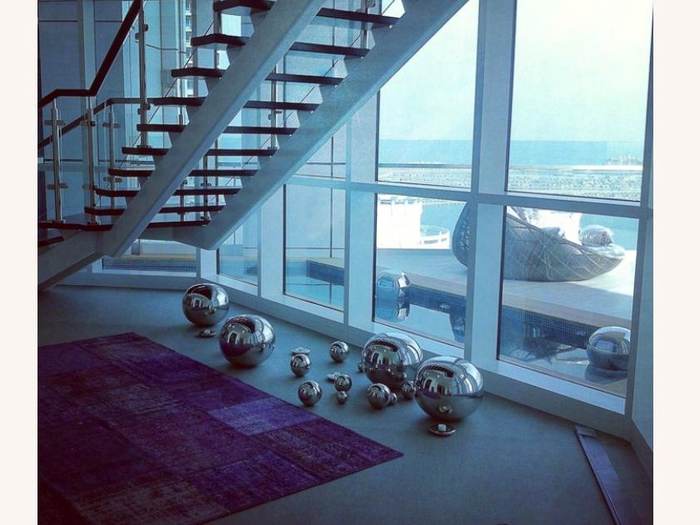 Staircase with hanging spheres, Loft Dubai Marina